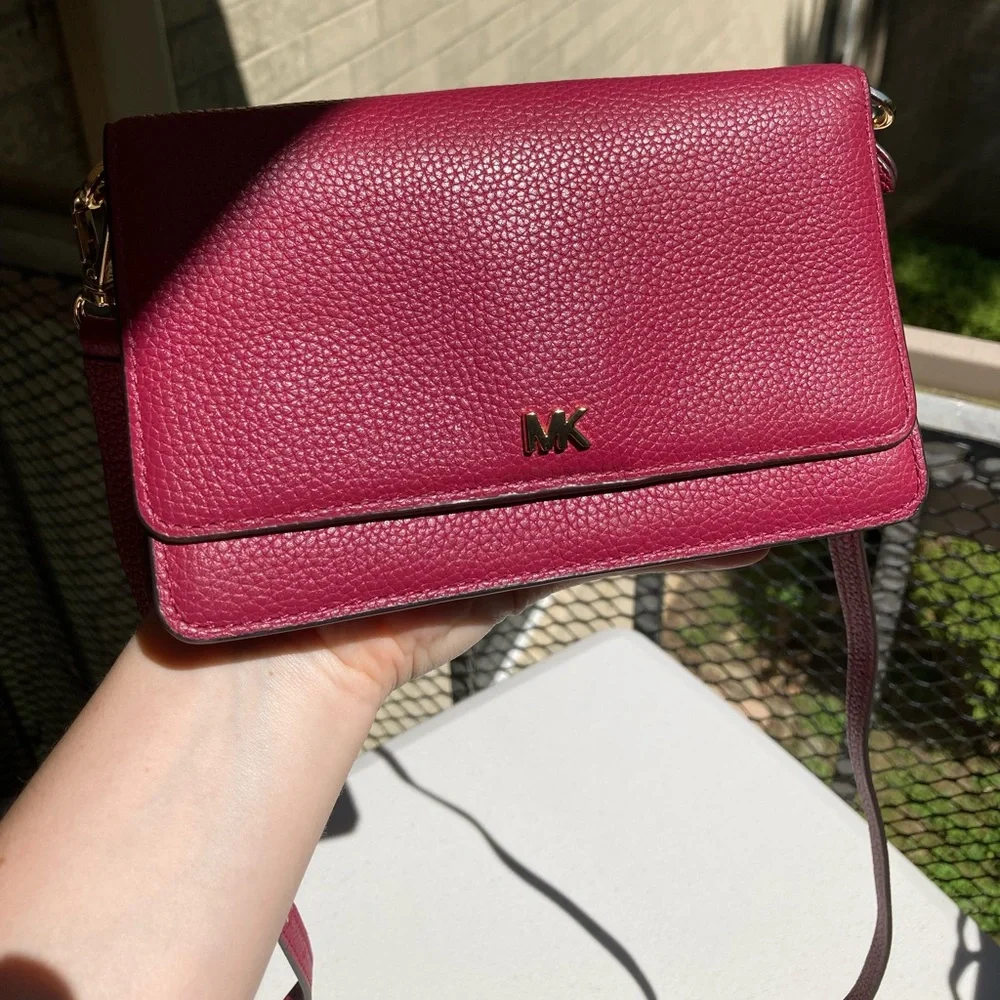 NEW Michael Kors Red Pebbled Leather Convertible Crossbody Bag Small Flap Purse